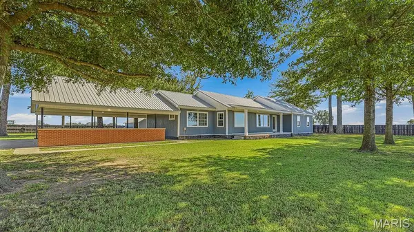 1702 County Road 634, Cardwell, MO 63829