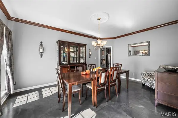 720 Arbor Haven DR, Ballwin, MO 63021