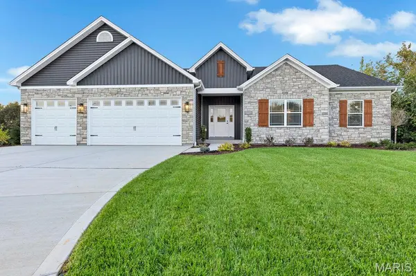7 Highland PL, Wentzville, MO 63385