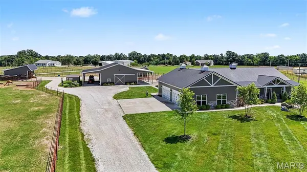 219 Fieth RD, Troy, MO 63379