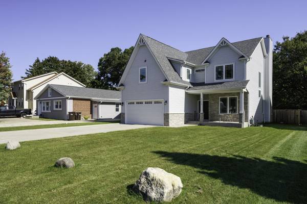 20553 N Horatio BLVD, Prairie View, IL 60069