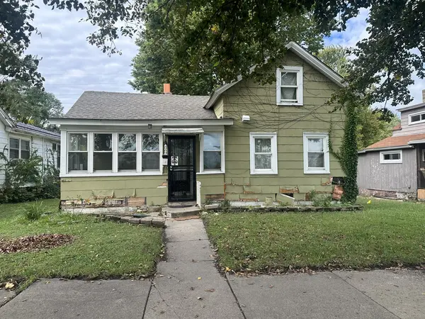 225 N West AVE, Kankakee, IL 60901