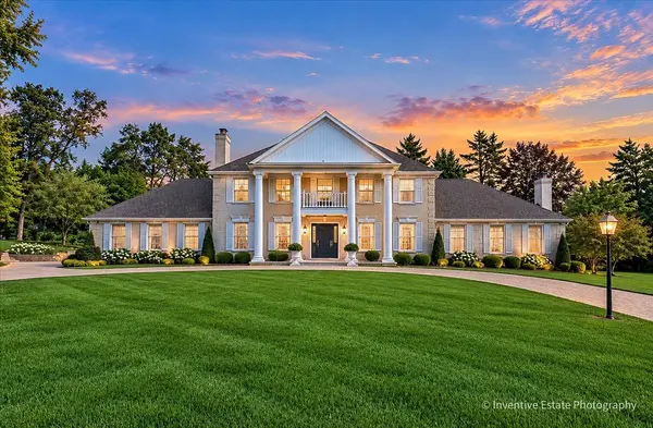 7 Willow Bay DR, South Barrington, IL 60010