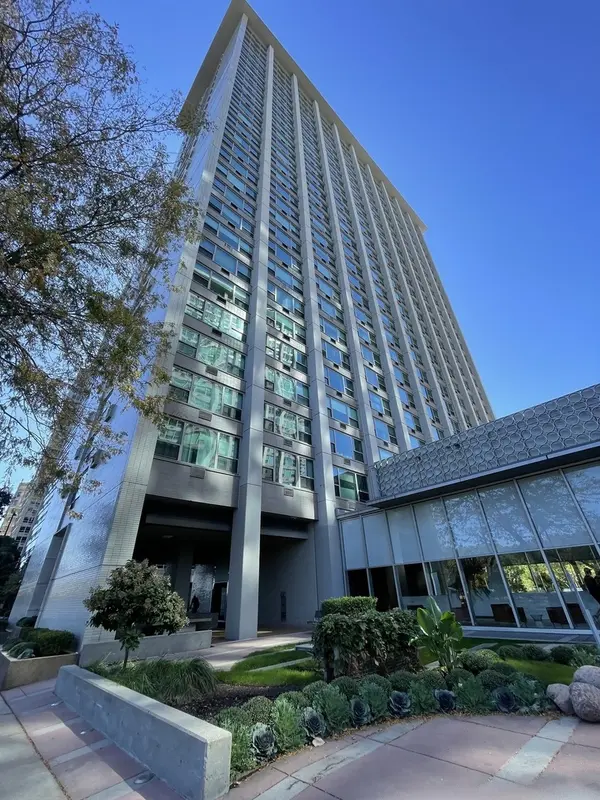 3600 N Lake Shore DR #2610, Chicago, IL 60613