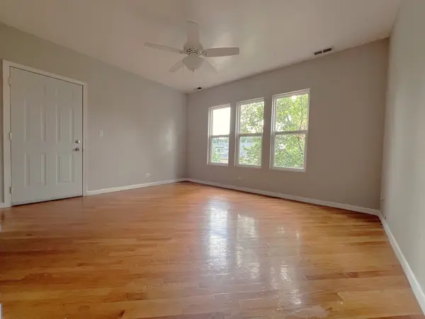 2743 N Lavergne AVE #2, Chicago, IL 60639