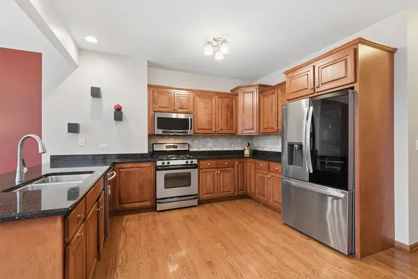 11156 Karen DR, Orland Park, IL 60467