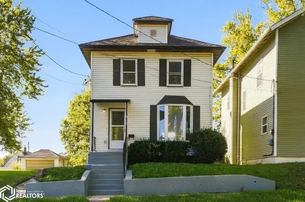 519 Maple ST, Burlington, IA 52601