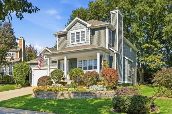 1909 Garland CIR, Valparaiso, IN 46383