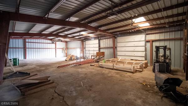1130 State AVE NW, Owatonna, MN 55060