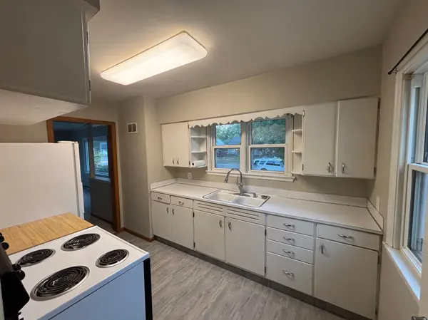 1110 12th ST S, Moorhead, MN 56560