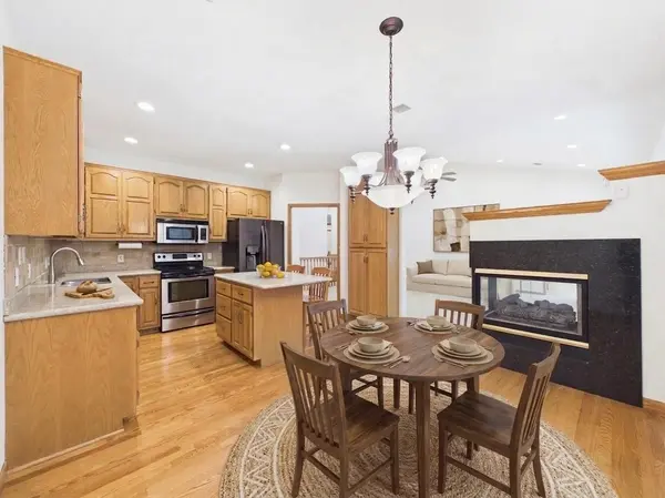 12999 Garvin Brook LN, Apple Valley, MN 55124