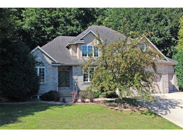 2042 Baihly Estates LN SW, Rochester, MN 55902