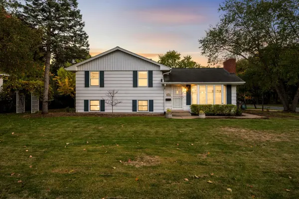 4617 W 90th ST, Bloomington, MN 55437