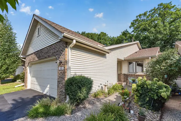 525 Sterling ST S, Maplewood, MN 55119