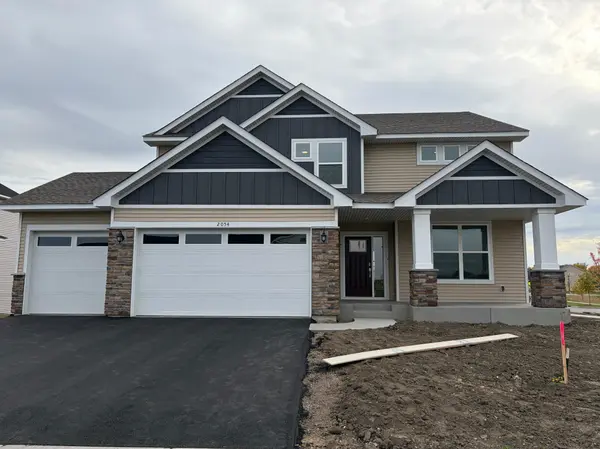 2054 Norway LN, Lino Lakes, MN 55038