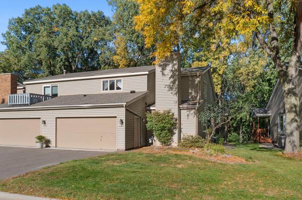 5422 Meister RD, Fridley, MN 55432