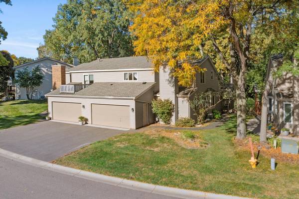5422 Meister RD, Fridley, MN 55432