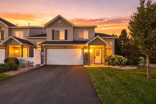 5428 Brewer LN, Inver Grove Heights, MN 55076