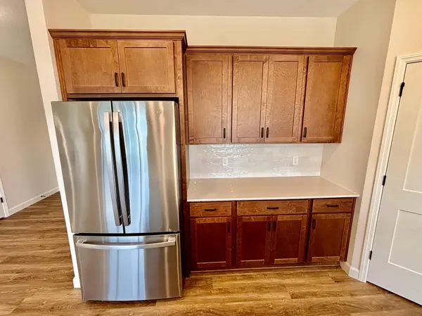 290 Emmy LN, Hanover, MN 55341