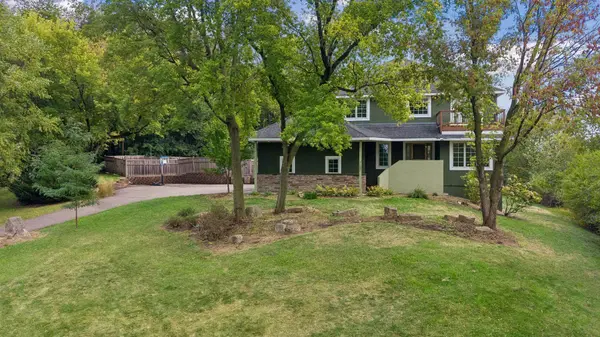7153 Goodview AVE S, Cottage Grove, MN 55016