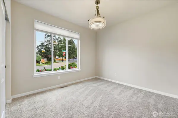 5341 Emerald ST SE, Lacey, WA 98513