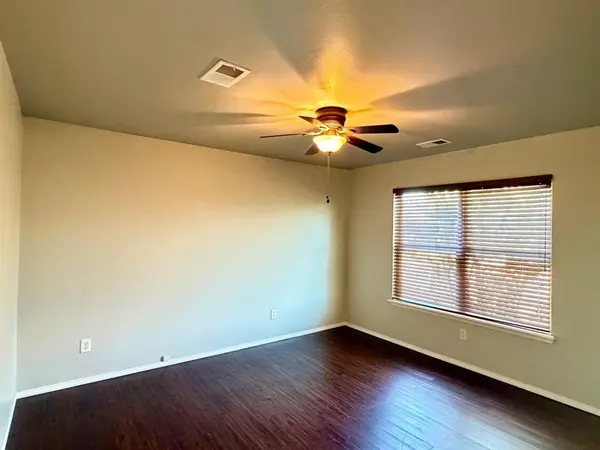 17516 Black Hawk DR, Edmond, OK 73012