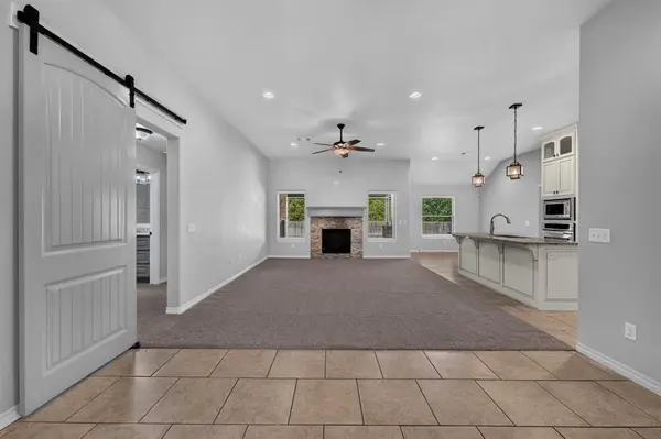10209 SW 23rd ST, Yukon, OK 73099