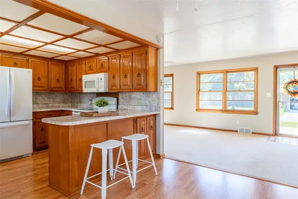 422 Northcutt DR, Lindsay, OK 73052