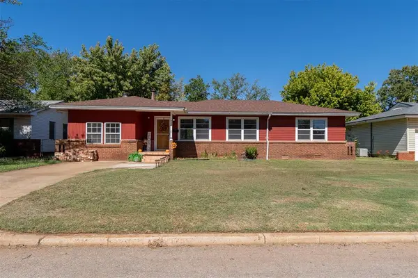422 Northcutt DR, Lindsay, OK 73052
