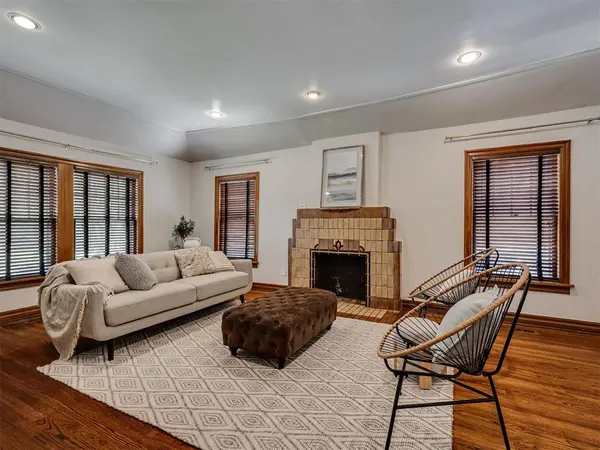 217 Edgemere CT, Oklahoma City, OK 73118