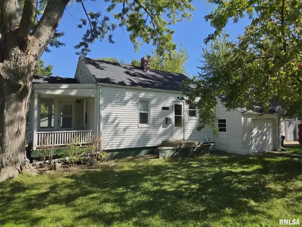 211 TYLER ST, Washington, IL 61571