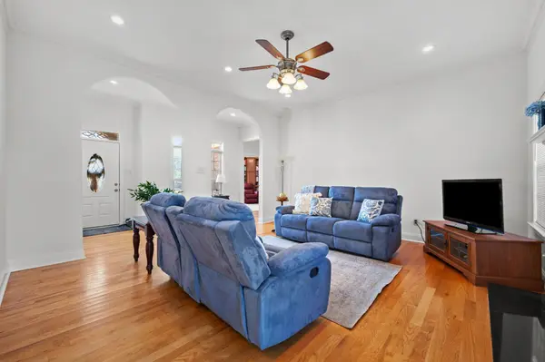 1507 Lindsey Ln, Chapel Hill, TN 37034