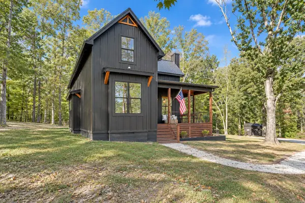 7505 Highway 100, Bon Aqua, TN 37025