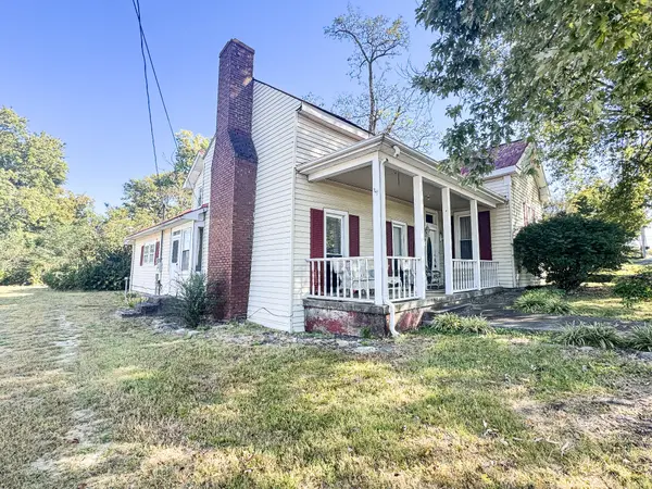 405 E Main St, Hartsville, TN 37074