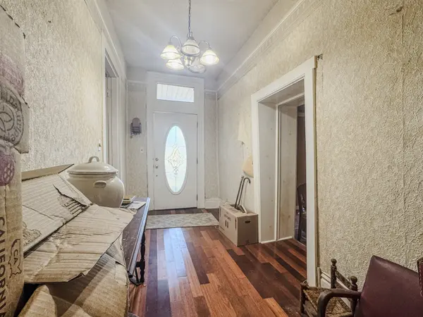 405 E Main St, Hartsville, TN 37074