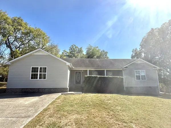 200 Broad St, Wartrace, TN 37183