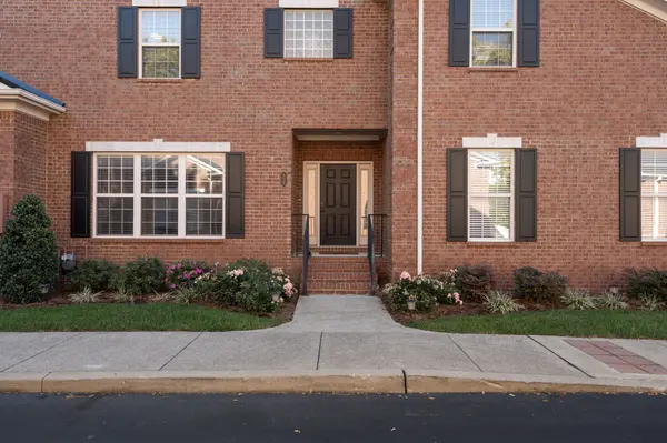 128 Brilliantine Cir, Franklin, TN 37064