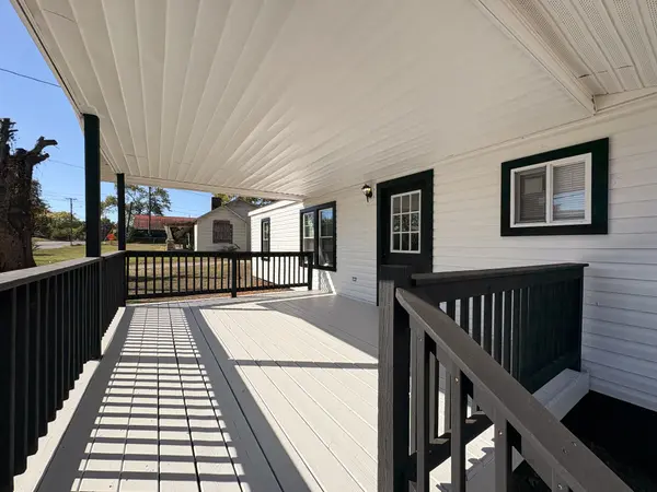 542 W Eastland St, Gallatin, TN 37066