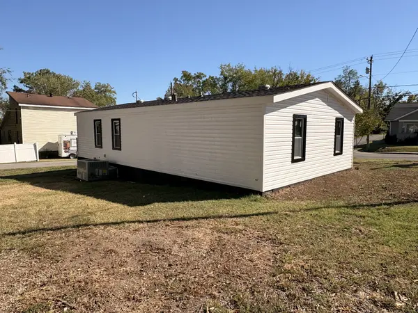 542 W Eastland St, Gallatin, TN 37066