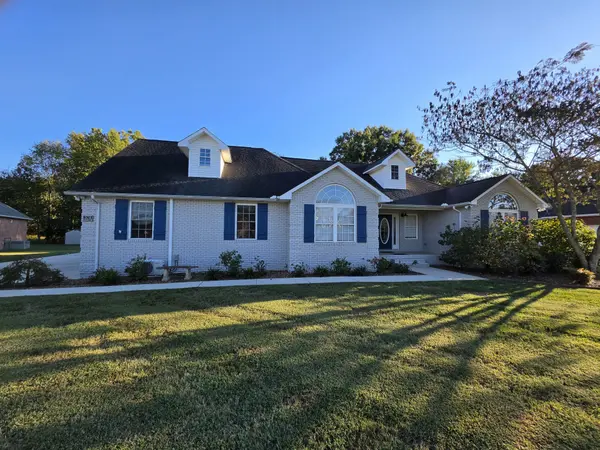 378 Crimson Dr, Winchester, TN 37398