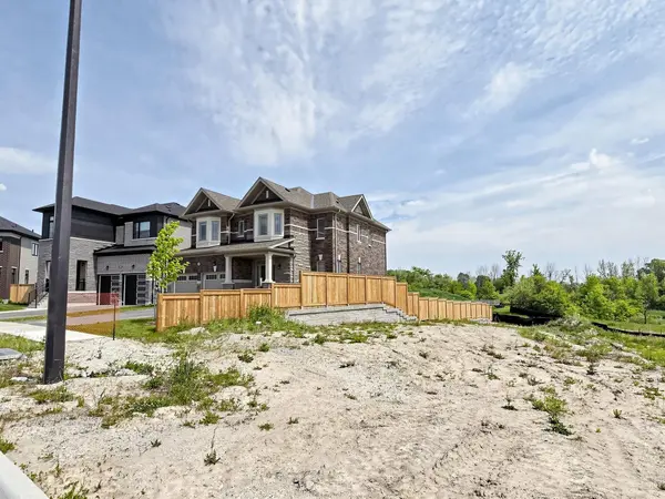 60 Season CRES, Wasaga Beach, ON L9Z 0M4