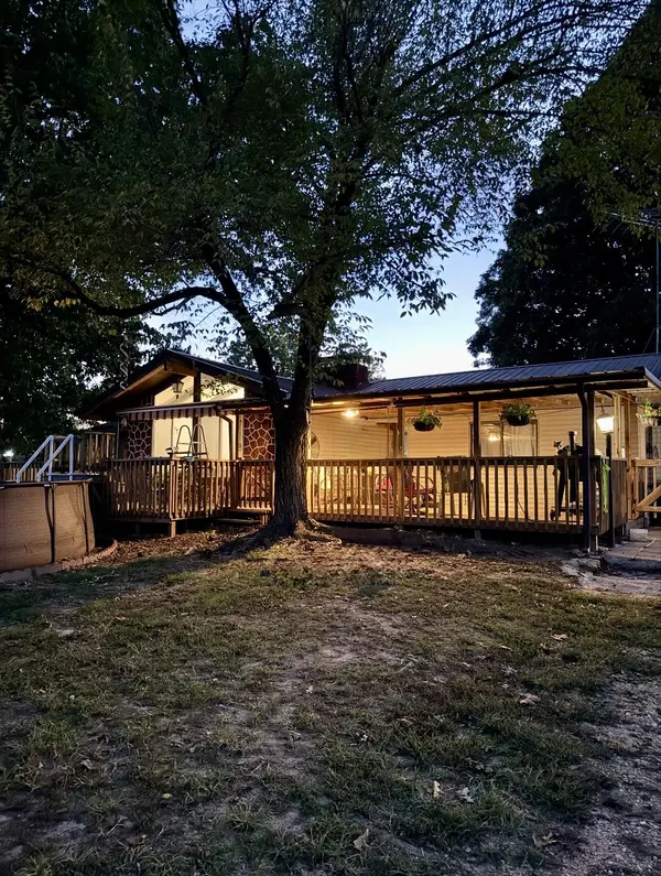 11473 State Route 17, West Plains, MO 65775