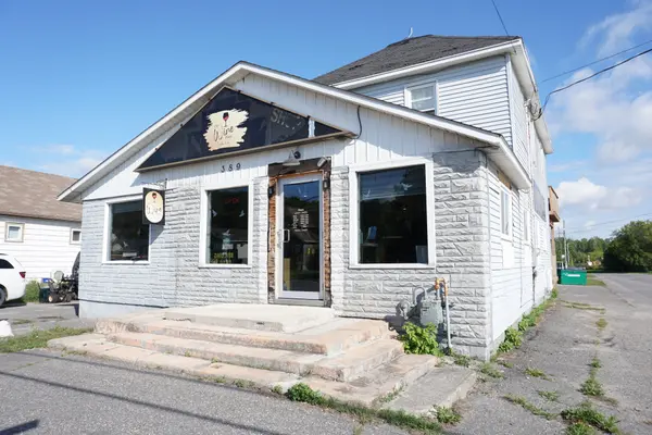 389 Whitewood AVE W, Temiskaming Shores, ON P0J 1P0