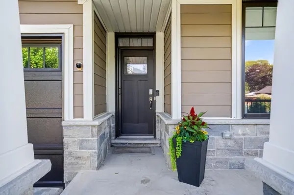 13 Turbinia CT, Grimsby, ON L3M 0H8