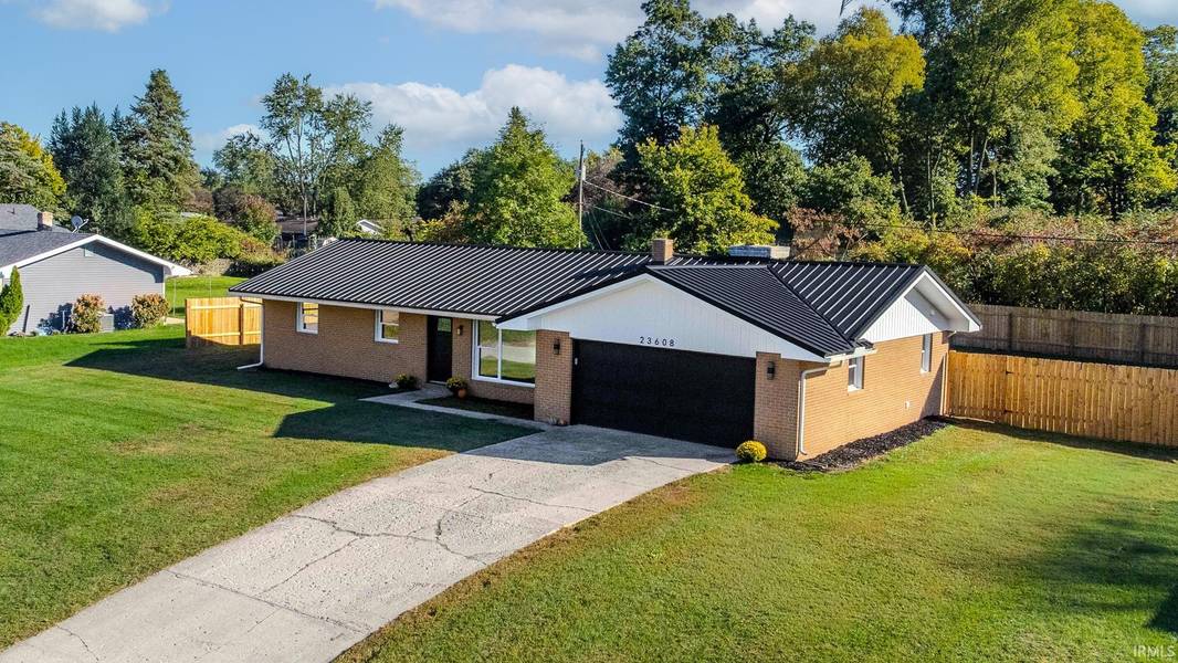 23608 River Manor BLVD, Elkhart, IN 46516-6345