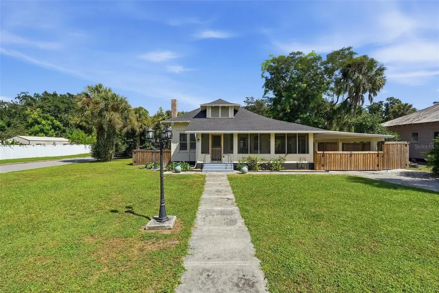 318 N MONROE AVE, Arcadia, FL 34266