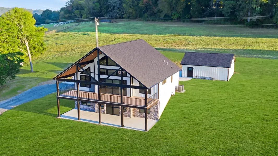 19 Massey Rd, Carthage, TN 37030