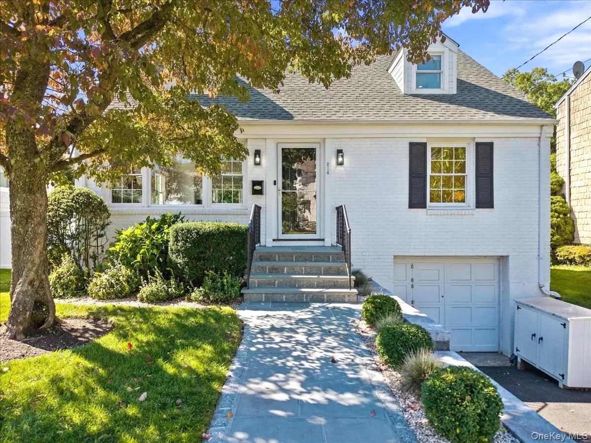 214 Frank AVE, Mamaroneck, NY 10543