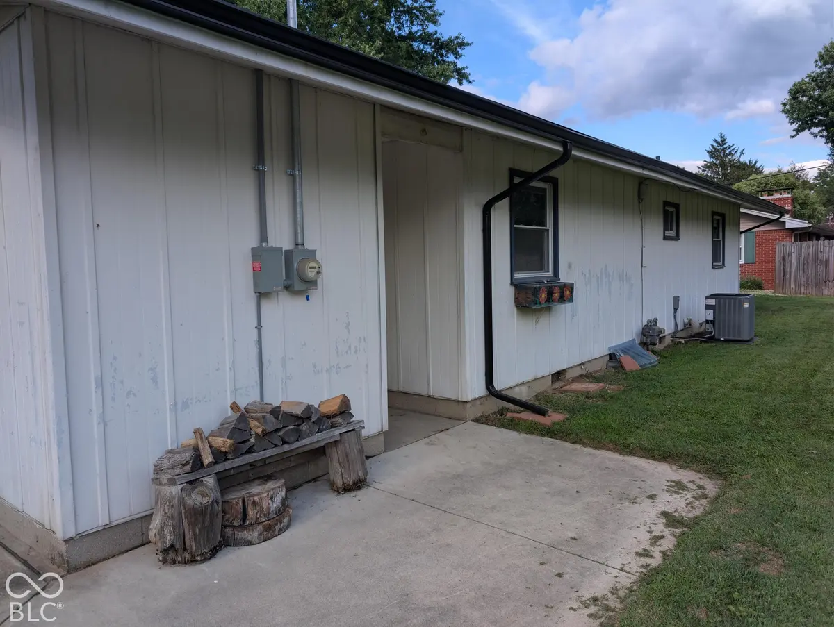 2791 Woodlawn DR, Anderson, IN 46013