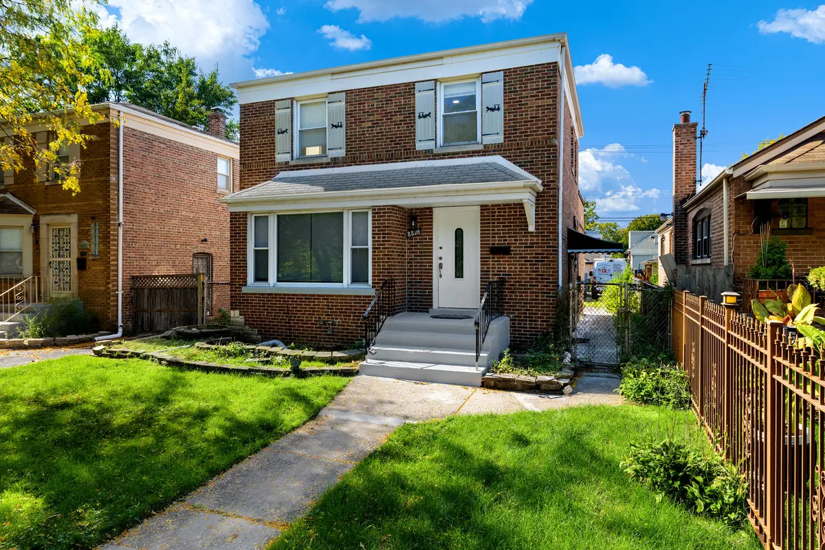 8826 S Jeffery BLVD, Chicago, IL 60617